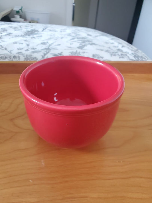 Scarlett  Homer laughlin chili bowls