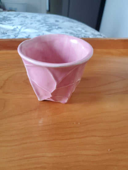 Mccoy pink planter
