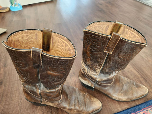 Red Wing Cowboy boot, 14 W