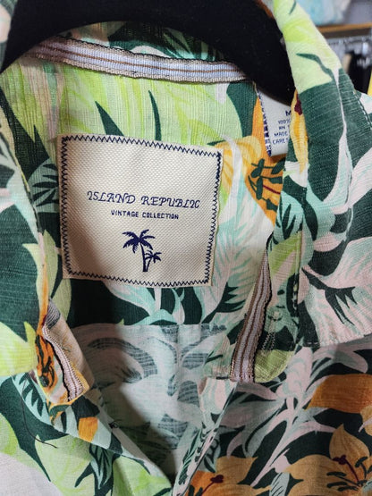 Hawaiian Shirt, Medium