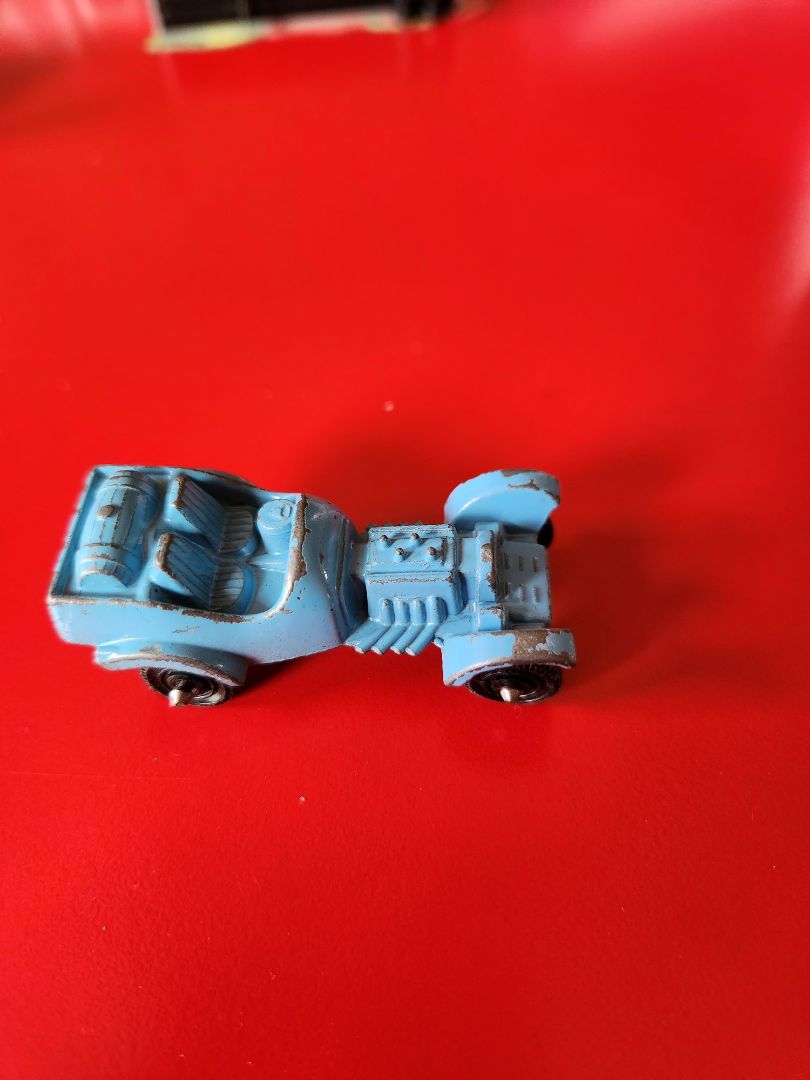 TOOTSIE TOY ROADSTER