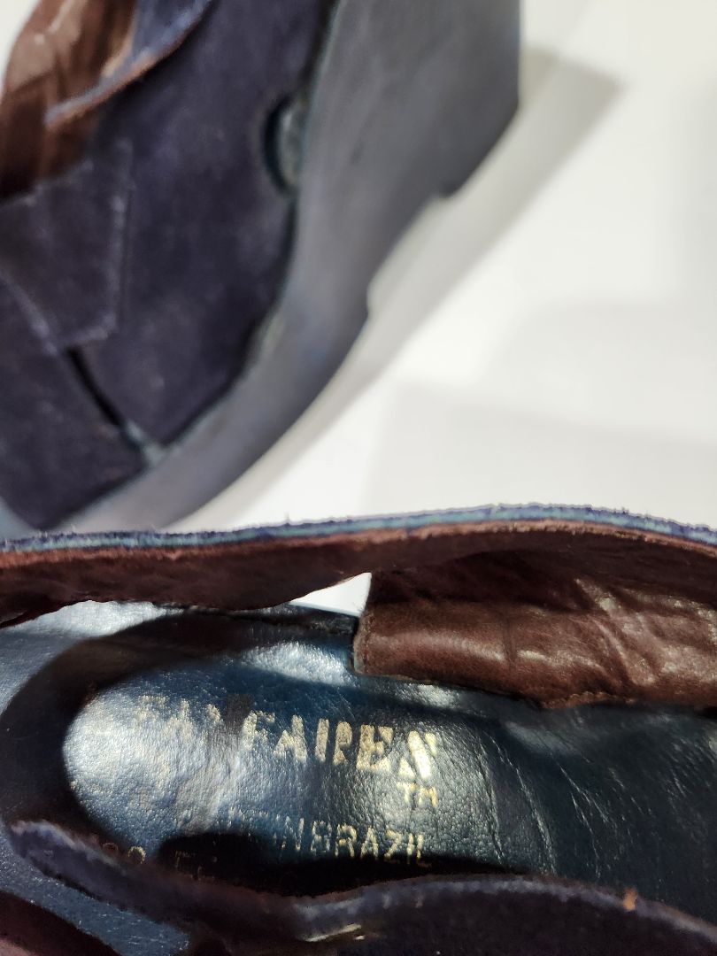 Navy Robert Clergerie Dana Model 70's Navy Suede/wood Platform, 10m