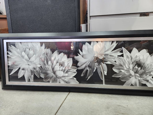 Blk and White Floral Art, Large
