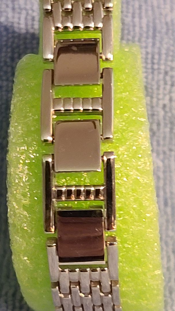 Gramercy Women's Watch w/wrist size extension