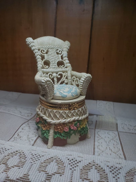 Wicker chair trinket box