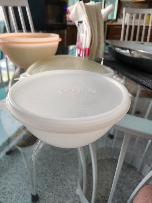 TW #2519 WHITE BOWL/LID
