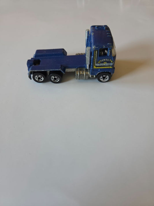 1981 HOT WHEELS SUNSET TRUCKING