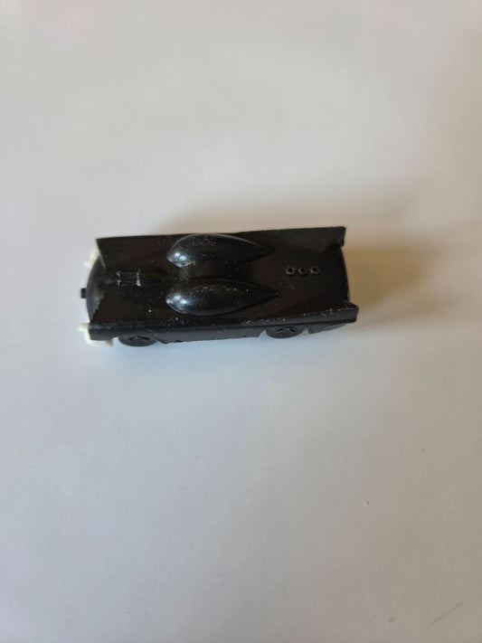 PLASTIC BATMOBILE HERO CAR