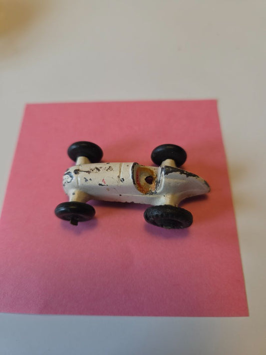 DINKY TOYS 35b MIDGET RACER 36-57