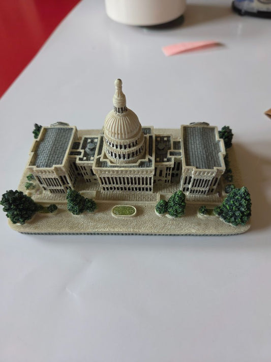 US Capital Mini replica