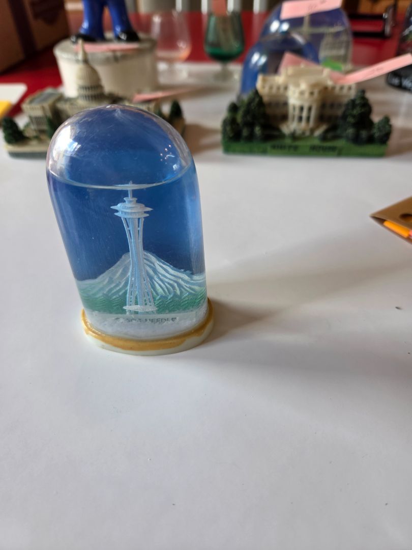 SNOWGLOBE- SEATTLE