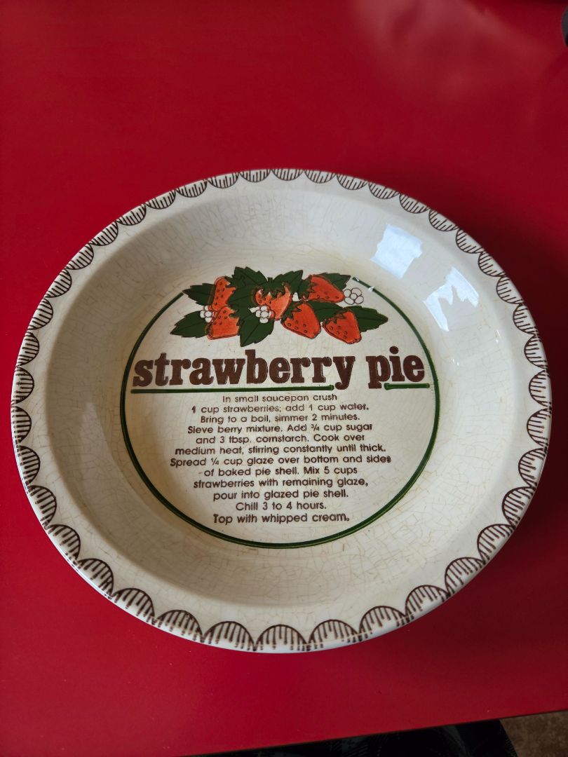 Stawberry Pie Plate