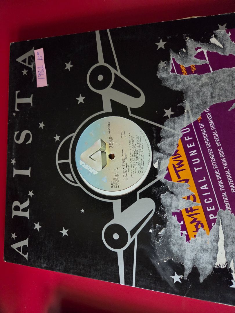 Record- ARISTA 1982