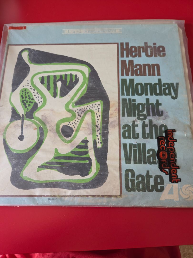 Record- HERBIE MANN MINDAY NIGHT AT THE VILLAGE GATE 1966