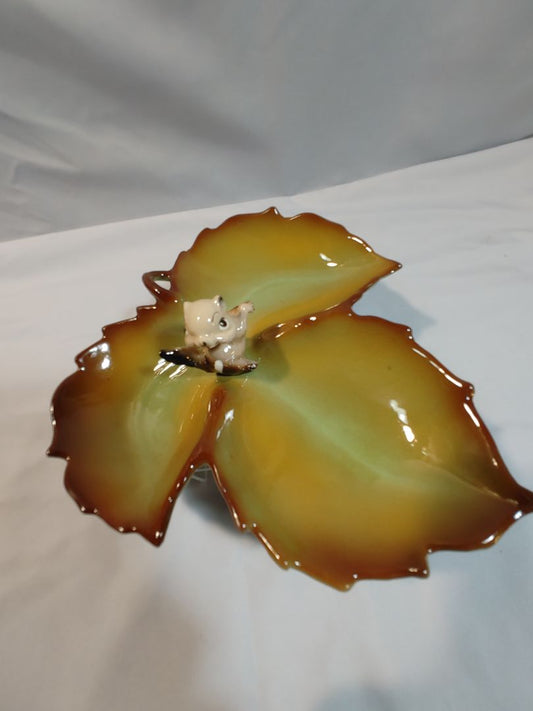 Green and brown Unbranded Vintage Maple Leaf Candy Dish with Squirrel, 7"