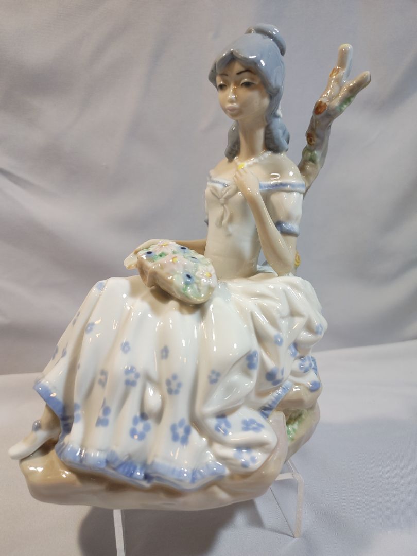 Pastoral themes Casades NapcoWare Vintage Casades “NEO Lladro” porcelain figurine of girl with flower basket by tree, 7.25"
