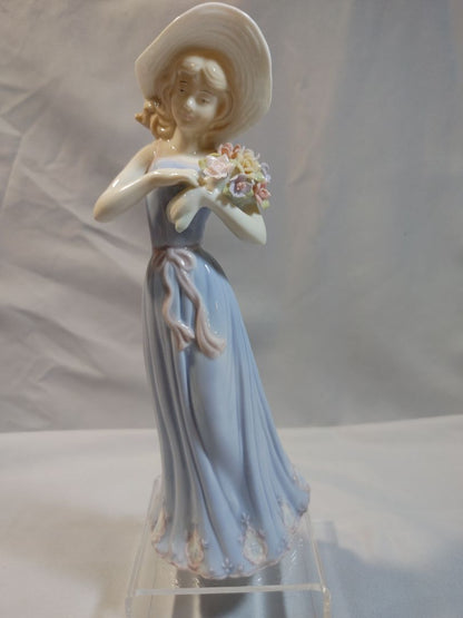 Blue, Pink, White Pastels House of Lloyd 1998 Vintage "Gathering Flowers" Porcelain Figurine, 8"