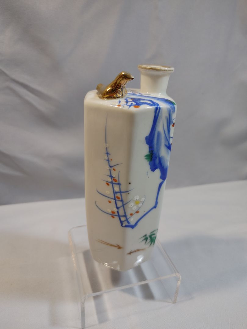 White, blue with gold bird Occupied Japan Vintage Japanese Kutani porcelain sake decanter, 5.5"