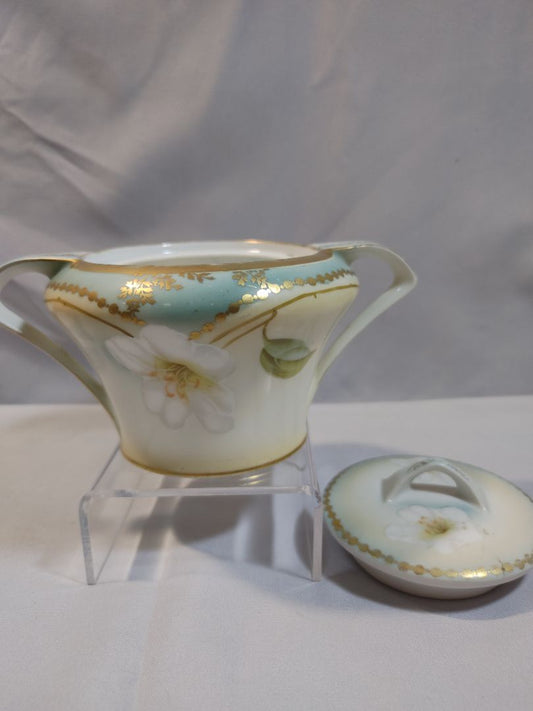 White and Blue pastels with White flowers and gold gilding Reinhold Schlegelmilch Antique Schlegelmilch sugar bowl, 3.5" X 4.5"
