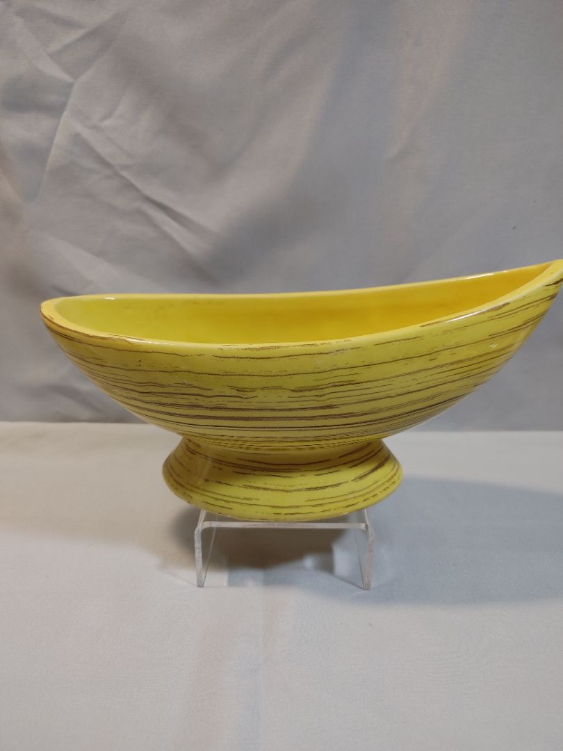 Yellow with Brown Pinstripe Details McCoy Harmony Line Yellow McCoy Pottery Harmony Line planter-bowl, 3.5" X 6"