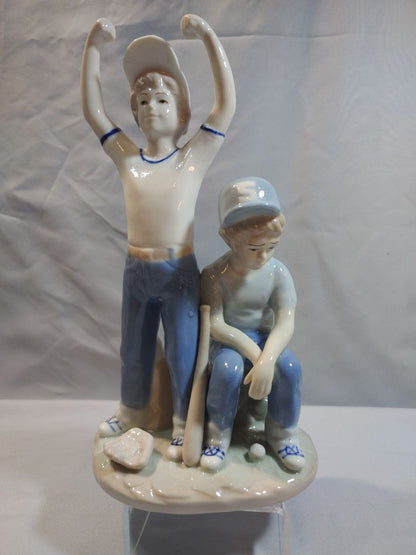 Blue Pastels Paul Sabastian-Mieco 1989 Paul Sebastian "Home Run" Baseball Figurine, 9.5 X 5.25”