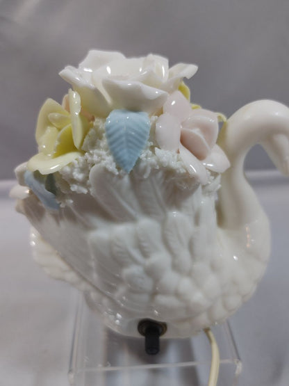 Porcelain Swan Floral Accent/Night Light Vintage "Greater than 50 years"