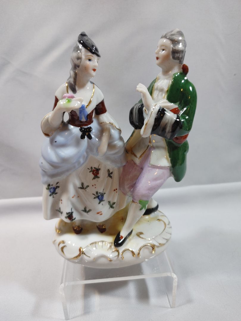 Vintage German Dresden-Style Porcelain Courting Couples, 5.5"
