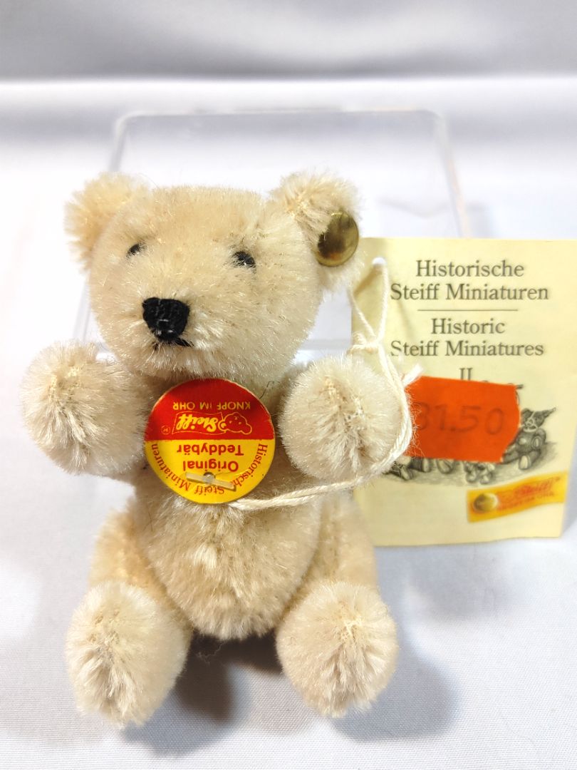Cream Steiff Steiff Historic Miniature Bear, 3"
