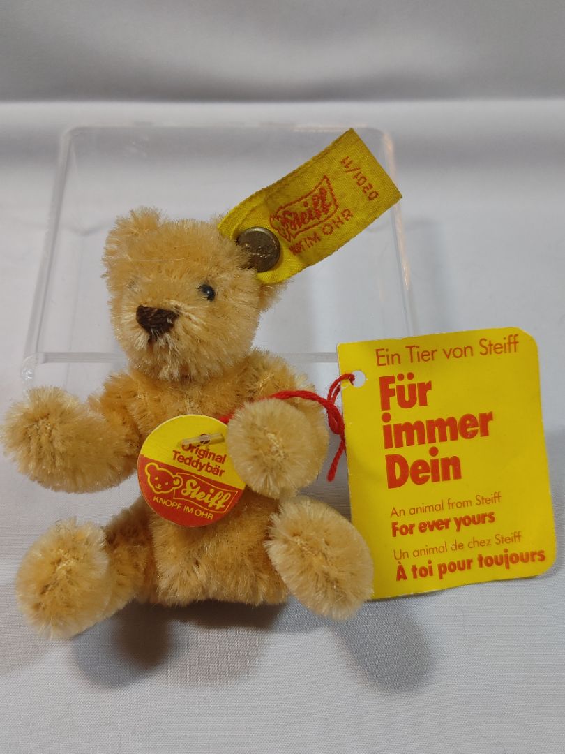 Gold or Light Brown Steiff Steiff Historic Miniature Bear "Gold", 3"