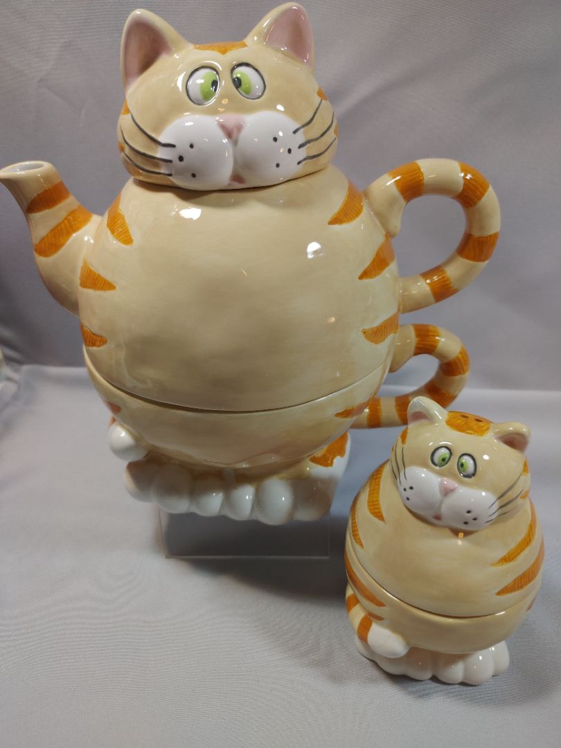 Vtg Bella Casa by Ganz Cat Teapot Cup Tea for One & Matching Shaker Set Lot, 8"