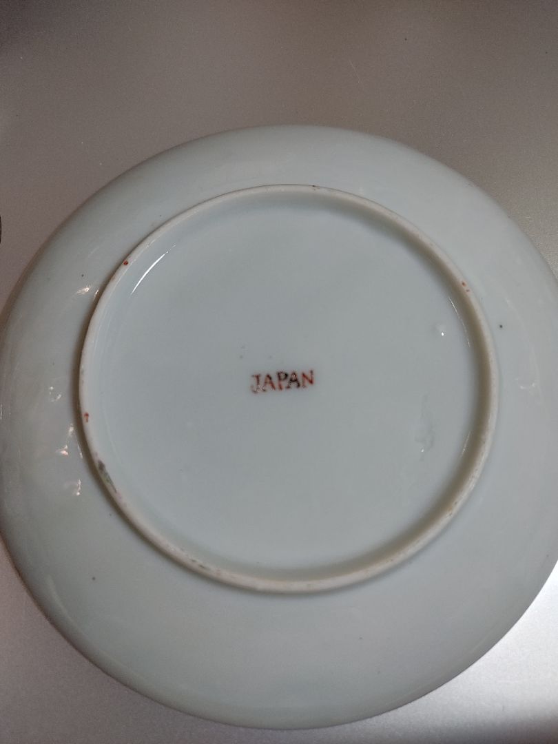 Japan Vintage Geisha Girls Porcelain tea-cup and saucer, 5 1/4"