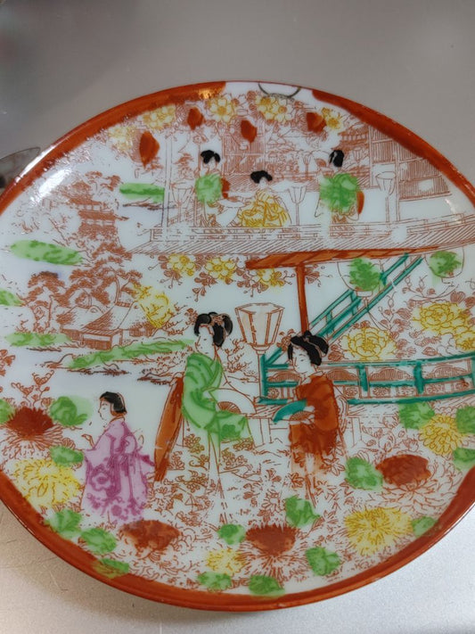 Japan Vintage Geisha Girls Porcelain tea-cup and saucer, 5 1/4"