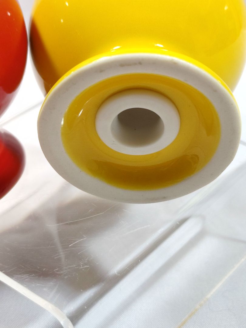 Fiesta Sunflower Yellow & Red Ball Salt or Pepper Shaker – Contemporary Post-1986 Modern HLC, 3"