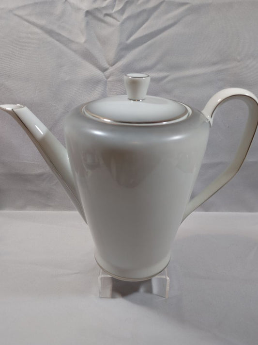 Vintage 1958 Rosenthal Bettina Coffee Pot Cream White Gold Trim Germany 3337, 8.5"