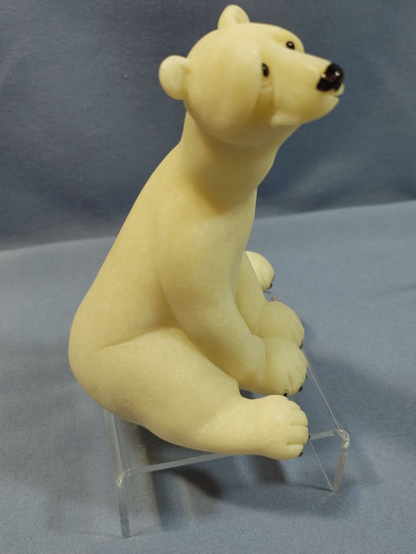 Quarry Critters Polar Bear “Porter” 5.25” Shelf sitter figurine, 5,25"