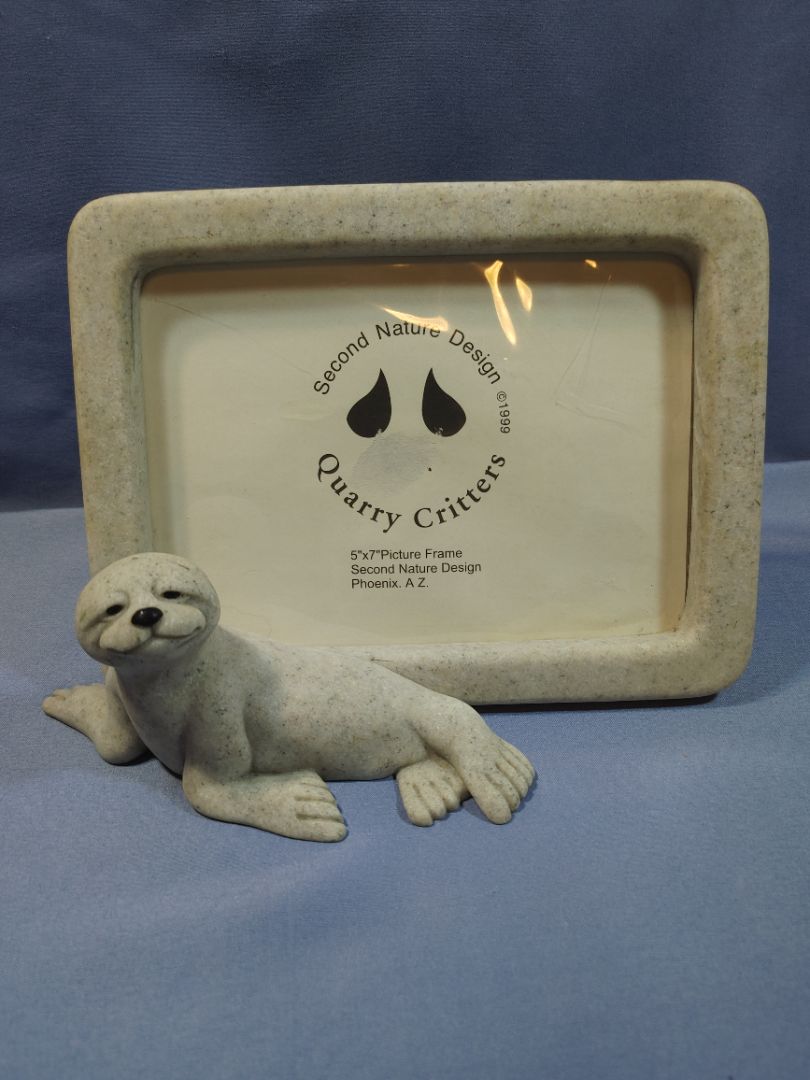 Quarry Critters, Second Nature Design “Sammy the Seal” Picture frame, 8"