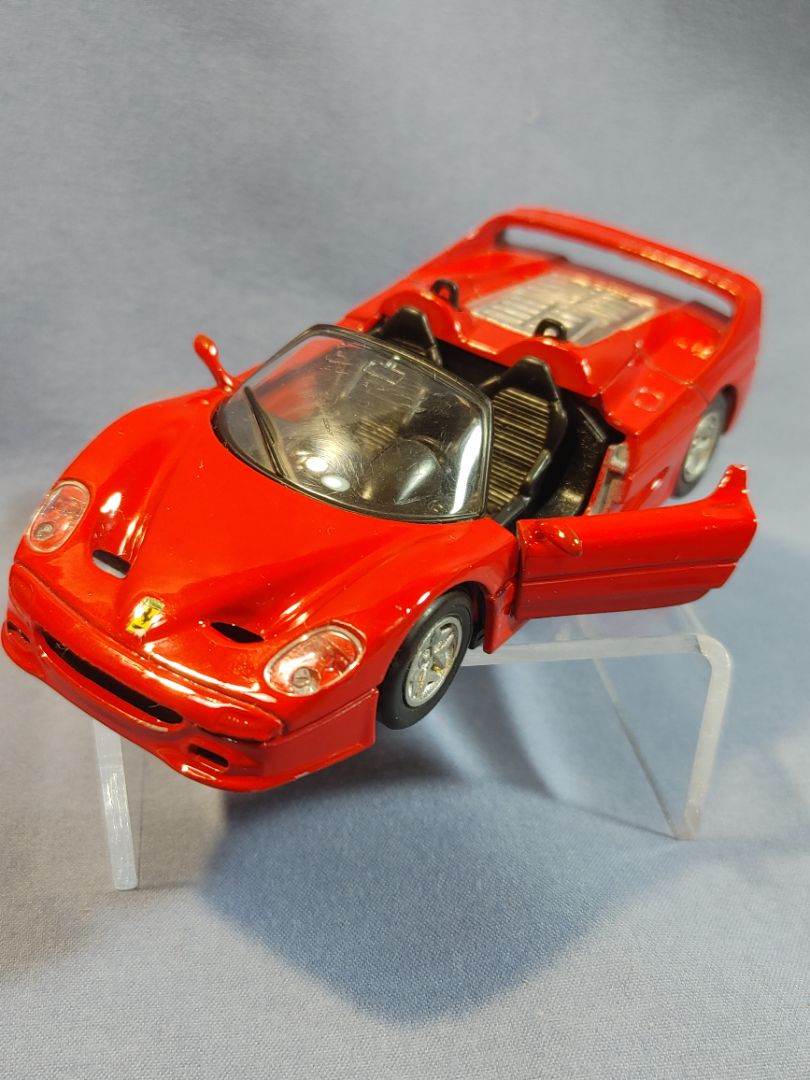 Welly Ferrari F50 # 9721 pull back car