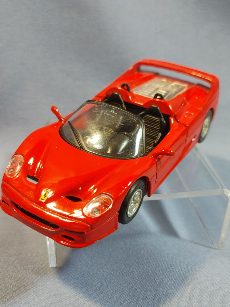 Welly Ferrari F50 # 9721 pull back car