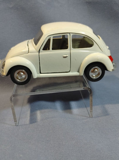 Vintage GAMA-Mini Die Cast Scale Model Car Volkswagen Beetle VW 1302 M 1:43