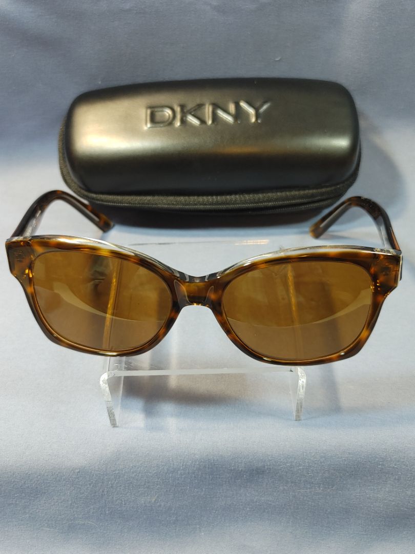 DKNY DK502S N Dark Tortoise 53/19/135 WOMAN Sunglasses