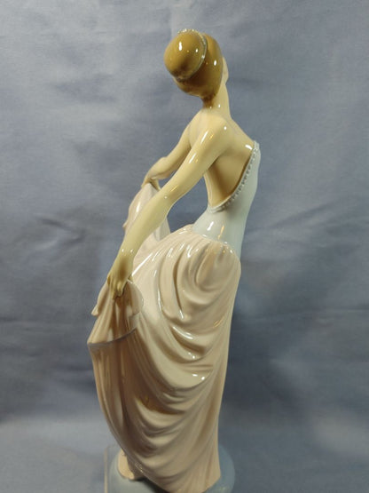 Lladro "Dancer" Porcelain Figurine #5050 Glossy 12" Tall