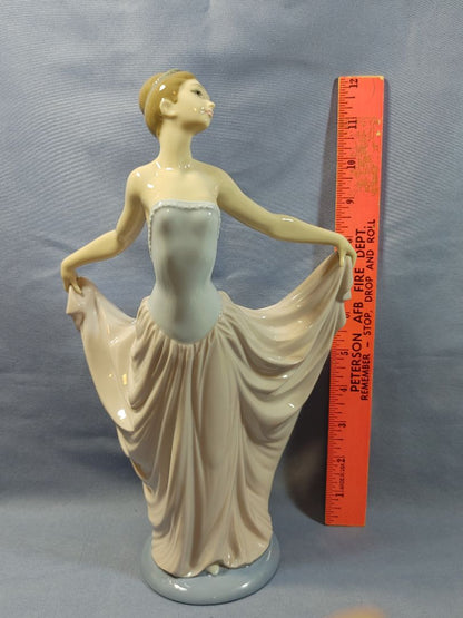 Lladro "Dancer" Porcelain Figurine #5050 Glossy 12" Tall