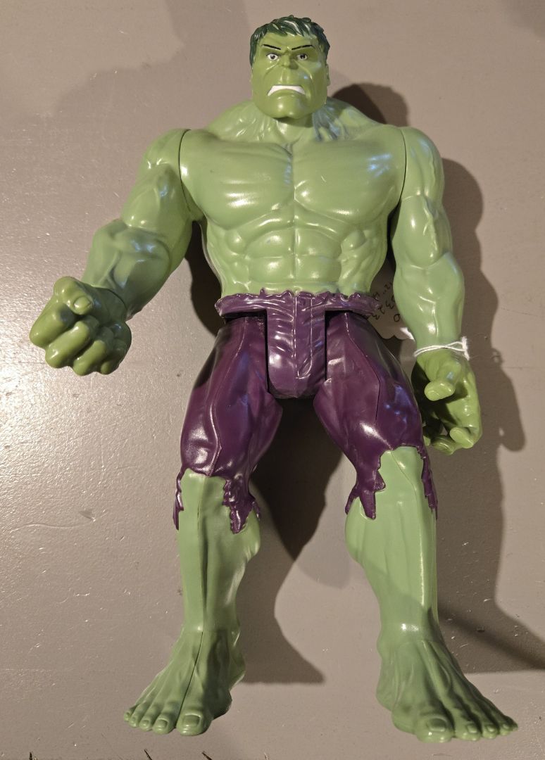 Hasbro 12" Incredible Hulk