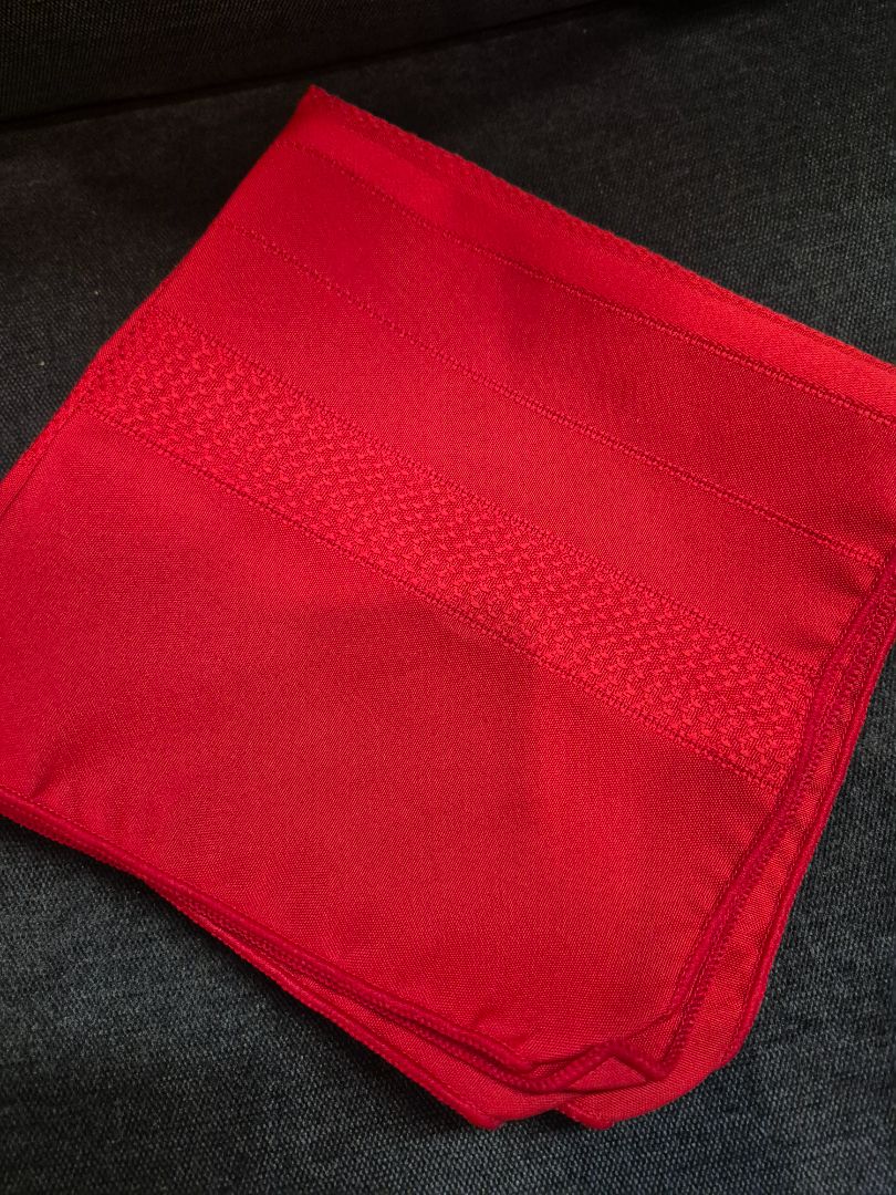 Red  Linen Napkins, Set of 2, 16" × 16"