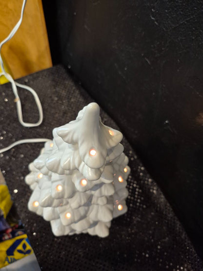 White Vintage Ceramic Christmas Tree, needs bulbs, Electric, 11.5"