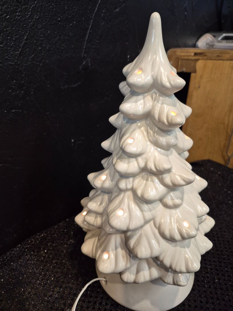 White Vintage Ceramic Christmas Tree, needs bulbs, Electric, 11.5"
