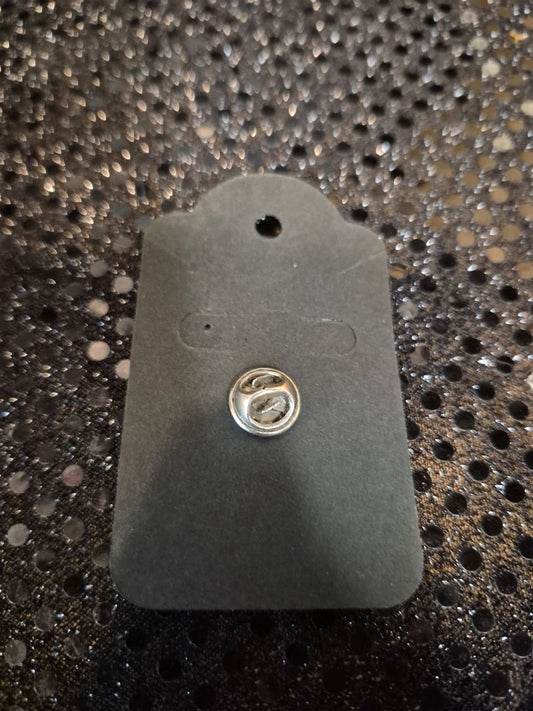 Silvertone  Teddy Bear w/Toy Block H Tack Pin, 1" × .75"