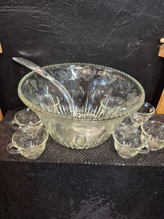 Clear  Indiana Glass Punch Bowl Set, 8 Cups, w/Ladle, 10 Pieces, 12" × 7"