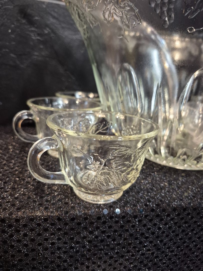 Clear  Indiana Glass Punch Bowl Set, 8 Cups, w/Ladle, 10 Pieces, 12" × 7"