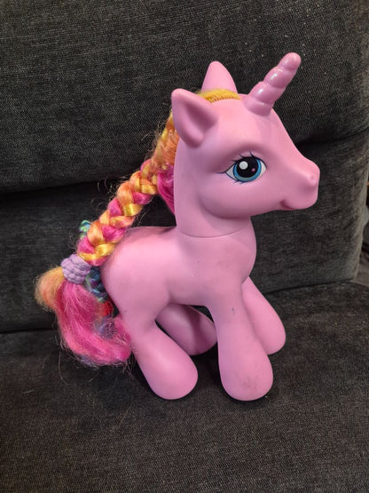 Pink  My Little Pony Crystal Princess Rarity Unicorn, 2005